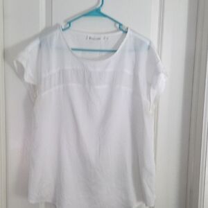 New York & Company Classic White Short Sleeve Tee